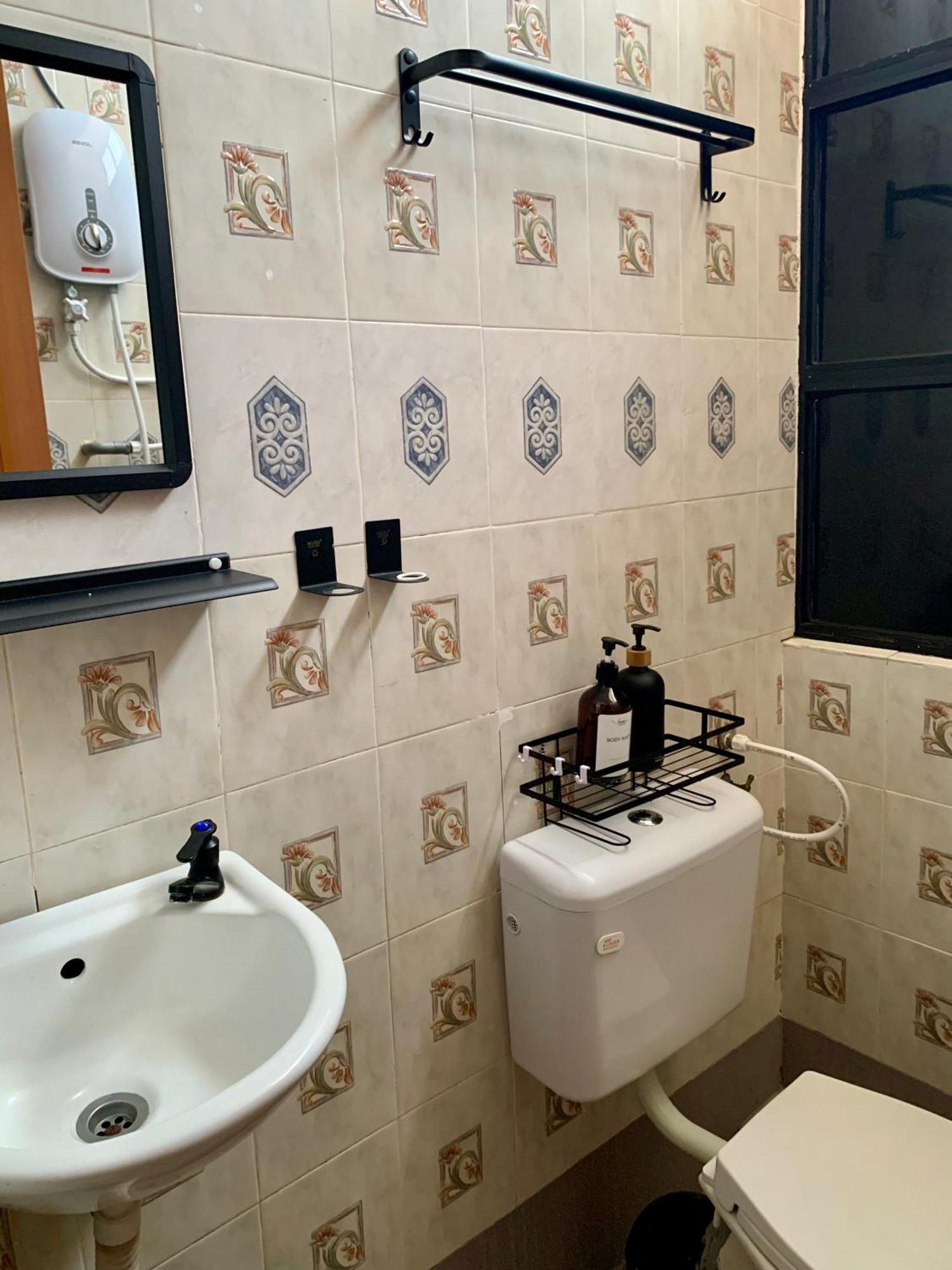 Andiana Hotel & Lodge - Kota Bharu City Centre 외부 사진